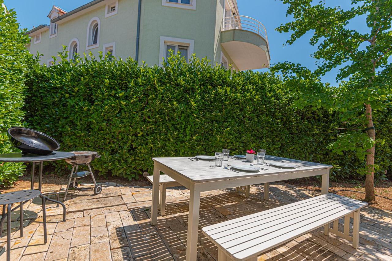 Apartments Villa Tribunj Tribalj Exteriér fotografie