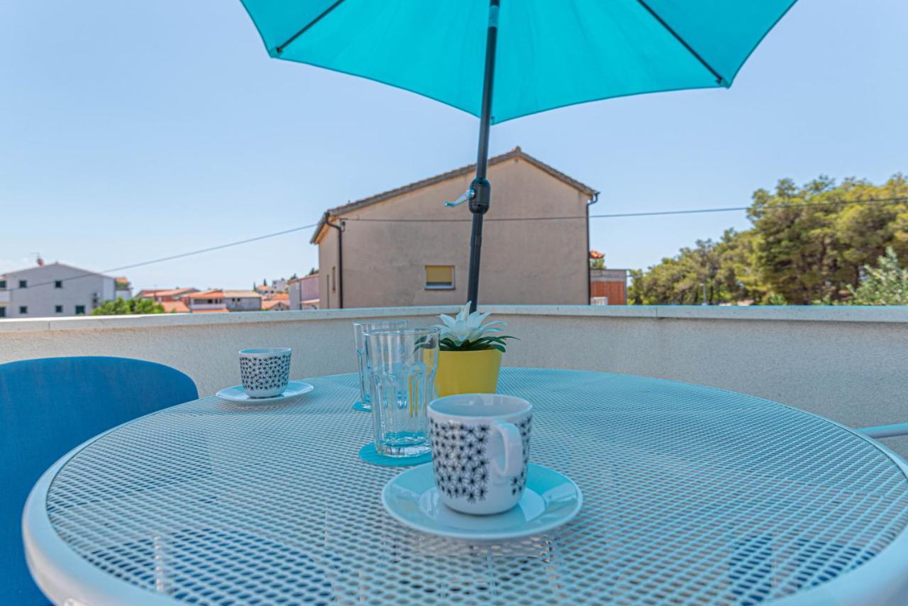 Apartments Villa Tribunj Tribalj Exteriér fotografie