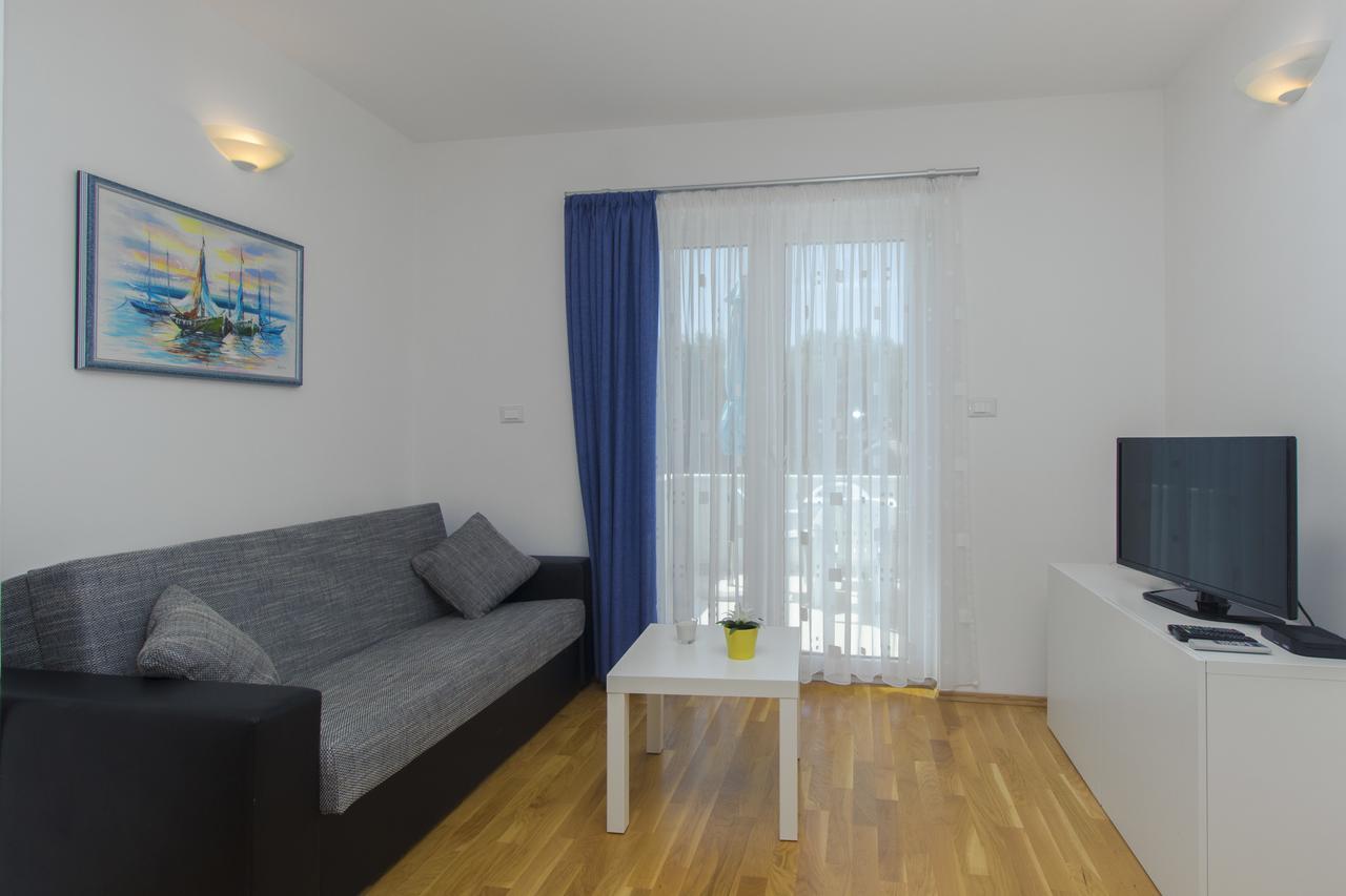 Apartments Villa Tribunj Tribalj Exteriér fotografie